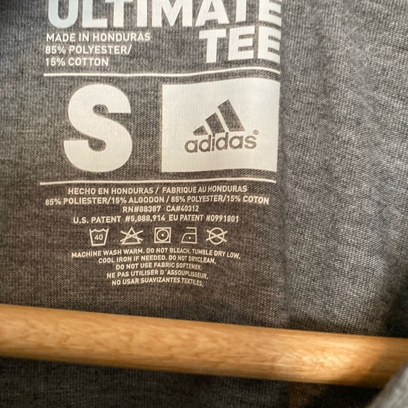 Heather Grey Adidas Workout Short Sleeve Shirt - Picture 4 of 4